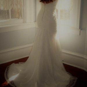 Arie Barcelona wedding gown - retails for $3200